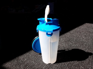 Paharul de voiaj pentru apă și gustări - albastru