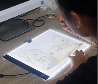 Pad cu LED-uri pentru desen