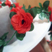 Ghirlandă cu trandafiri - roșu